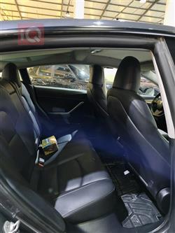 تسلا موديل 3